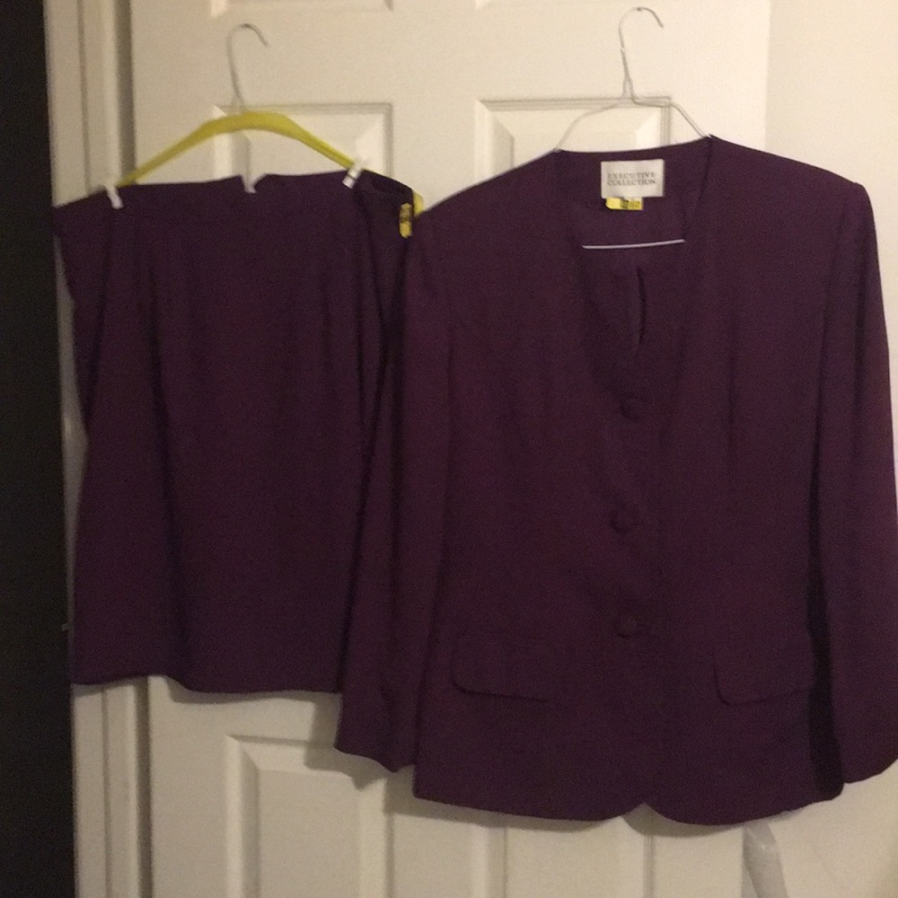 Two piece plus size suit.